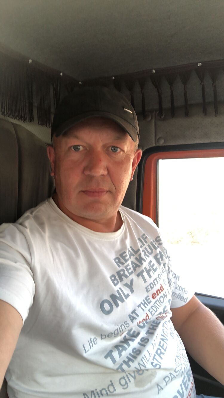  34711303  , 49 ,    
