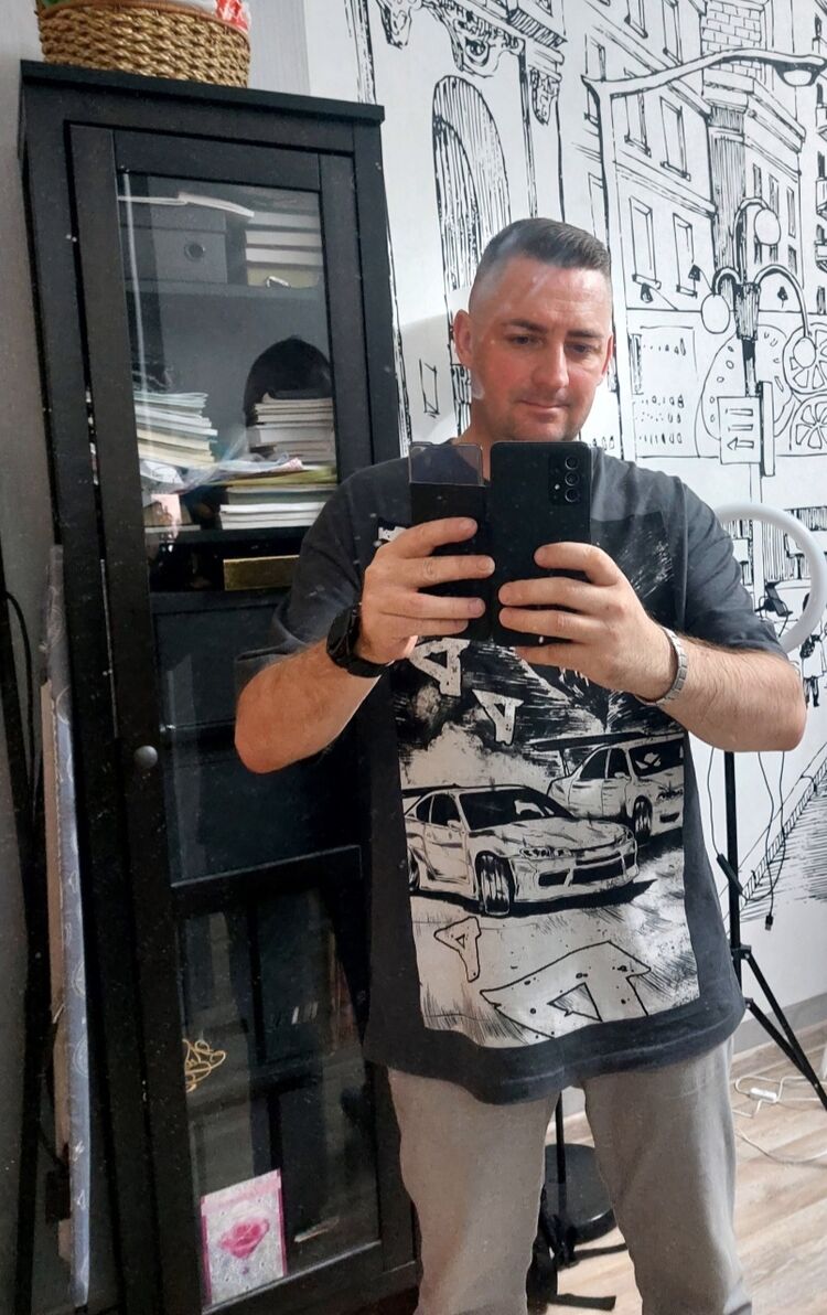 ���� 37043153 ������� Denis, 44 ����, ���� ���������� � �������������