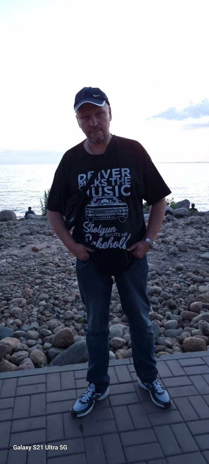  35596943  Oleg, 53 ,    -