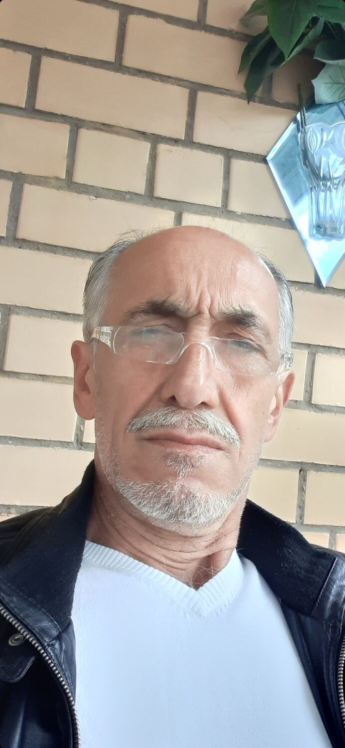  36593363  Orxan, 59 ,    