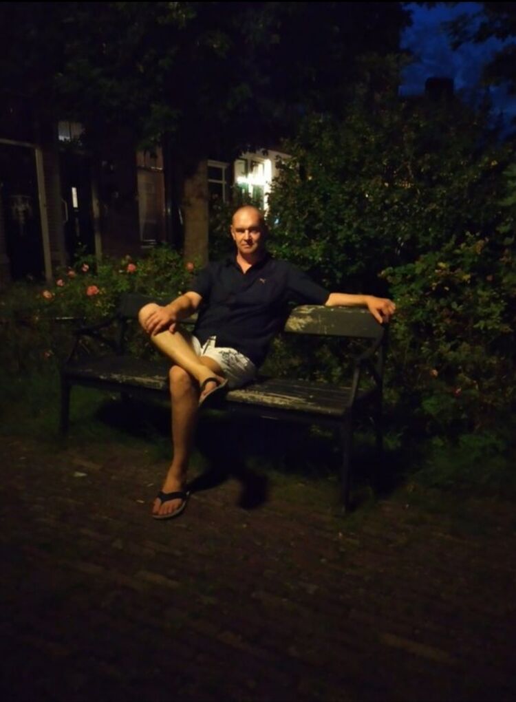  Vlaardingen,   Maksim, 50 ,   ,   , 