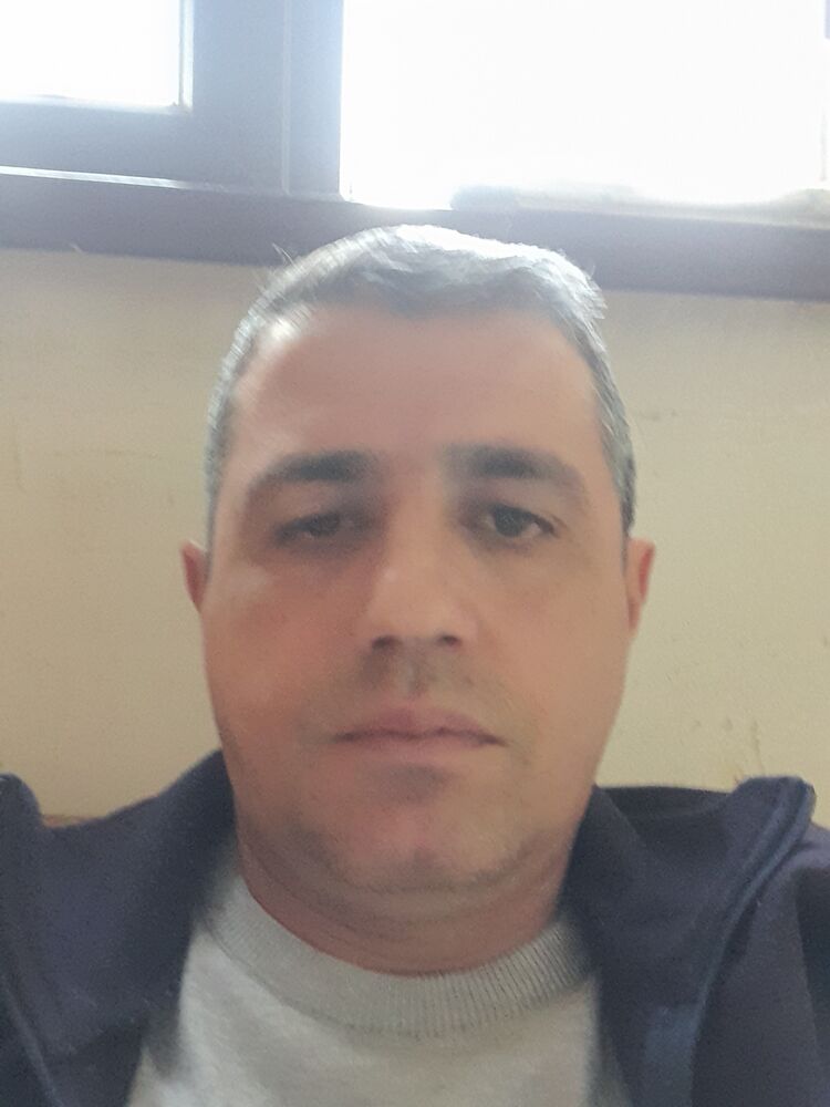  31745473  Emil, 45 ,    