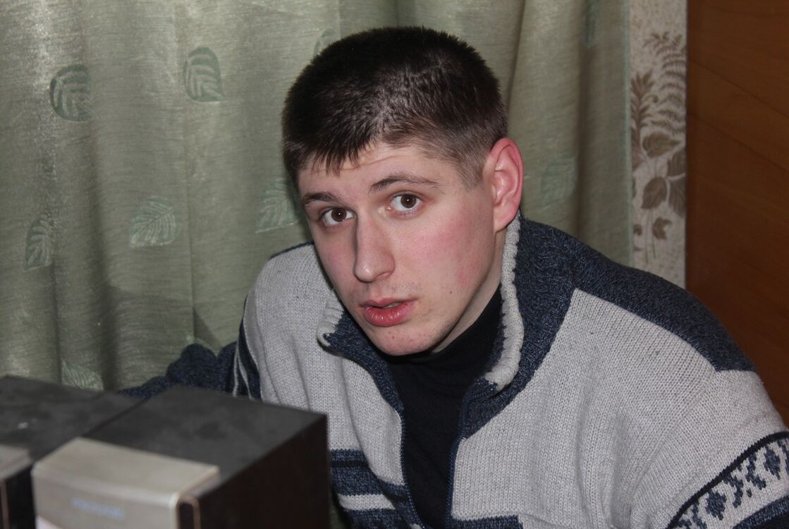  -,   Anton, 33 ,     , c 