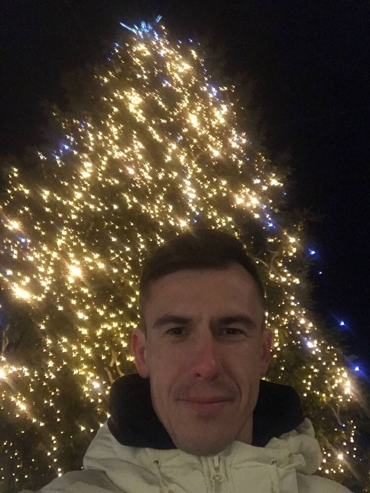 ���������� ����, ���� ������� Just _A _Man, 40 ���, ������������ ��� ������, ����� � ���������