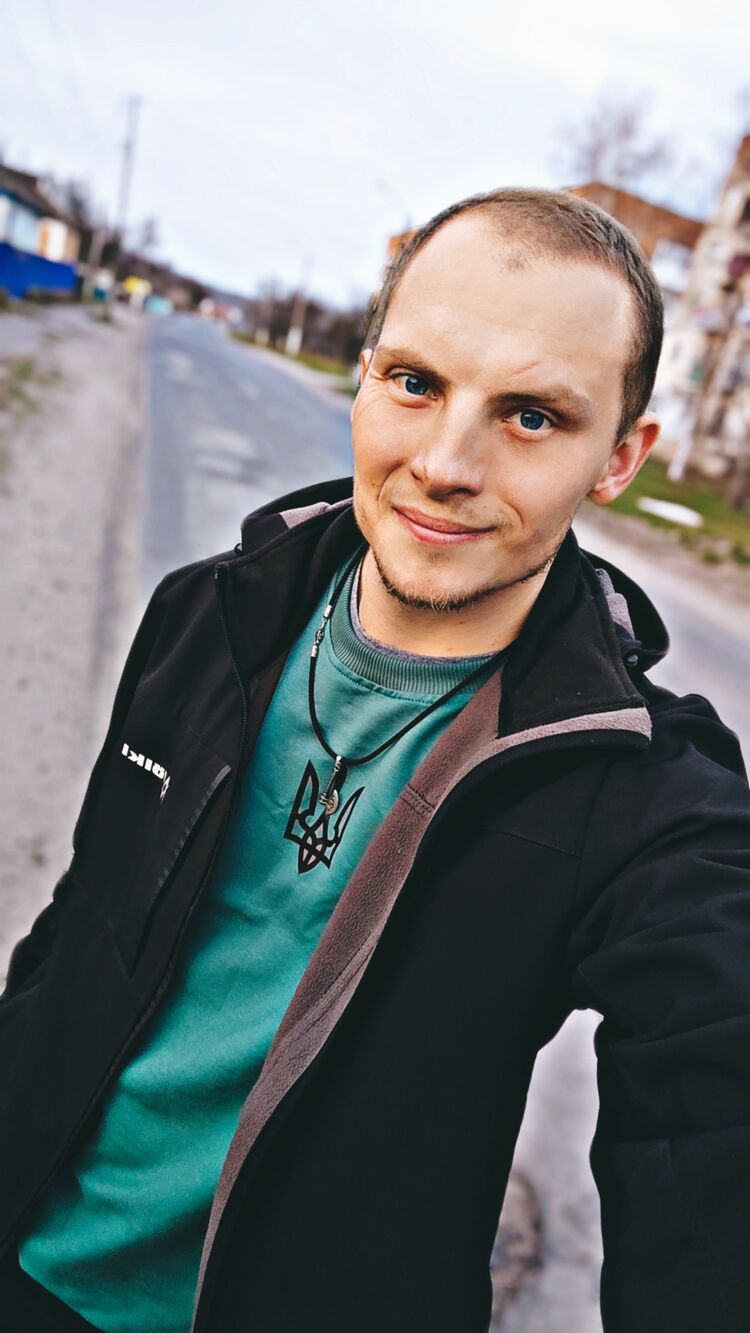  34019013  Dima, 28 ,    