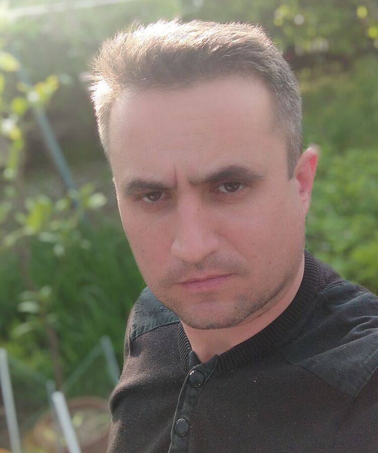  53103783  , 42 ,    