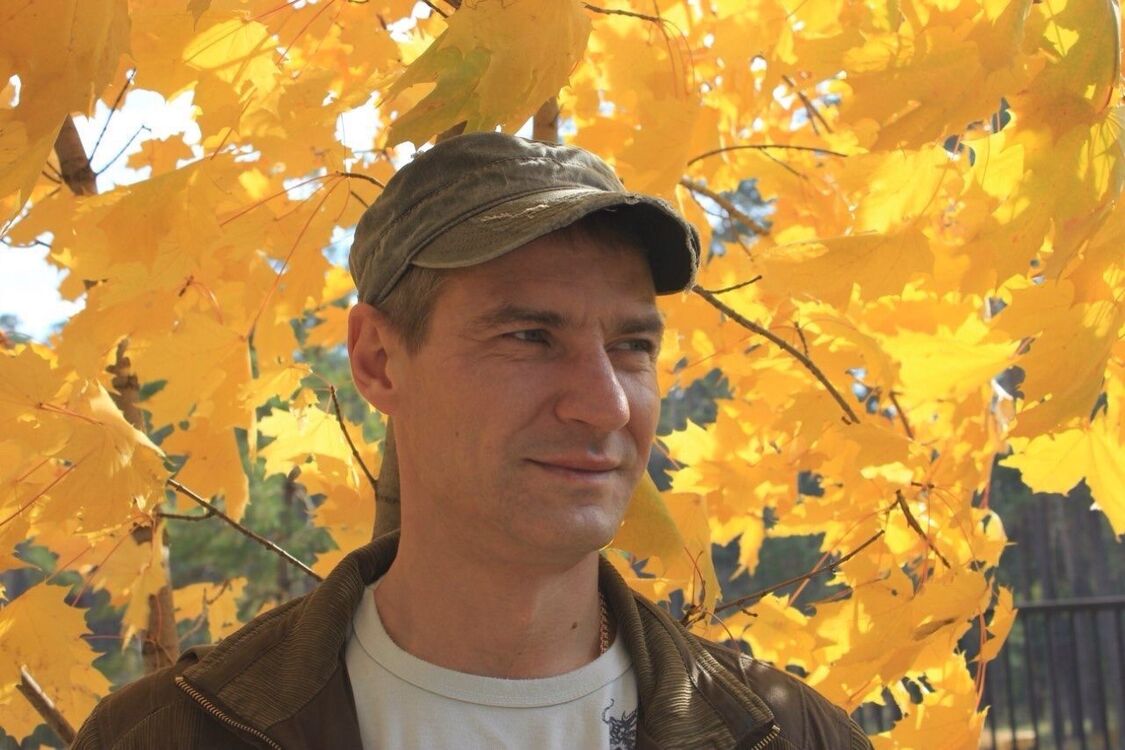  46064823  Vlad, 50 ,    