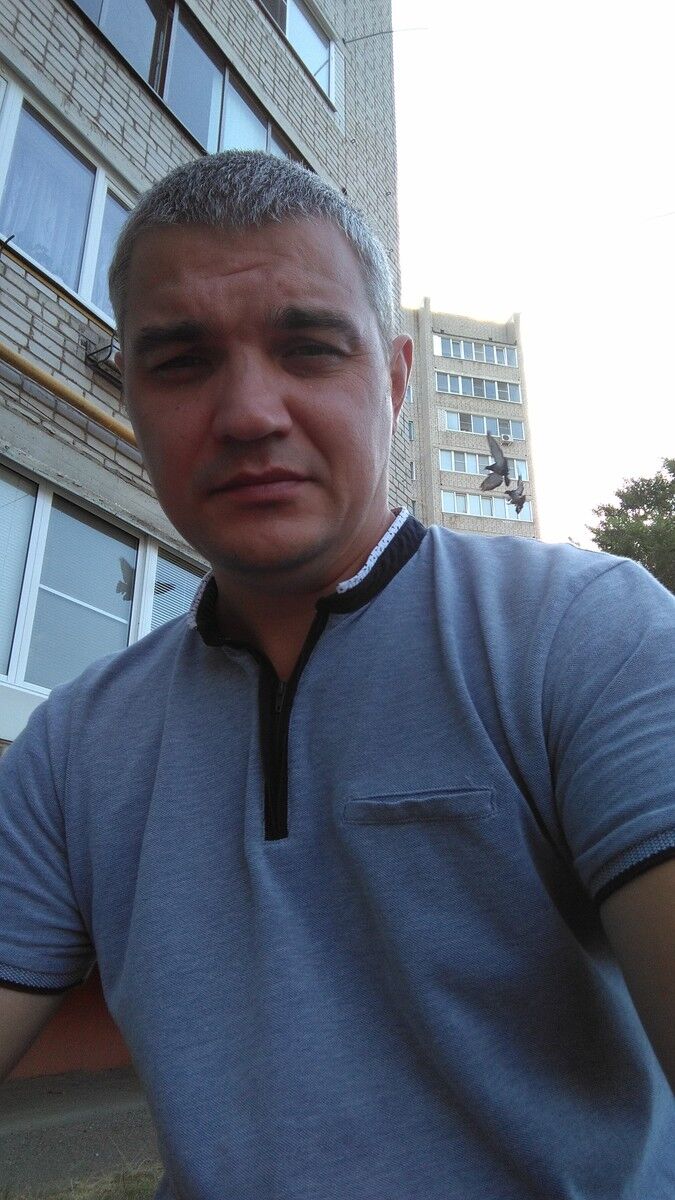  ,   Aleks, 44 ,   ,   , c 