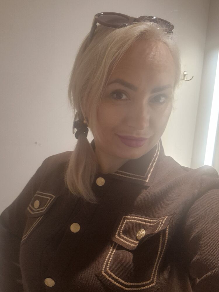  54555533  Olga, 47 ,    