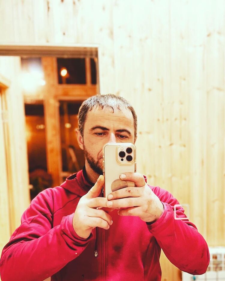  25339883  , 40 ,    