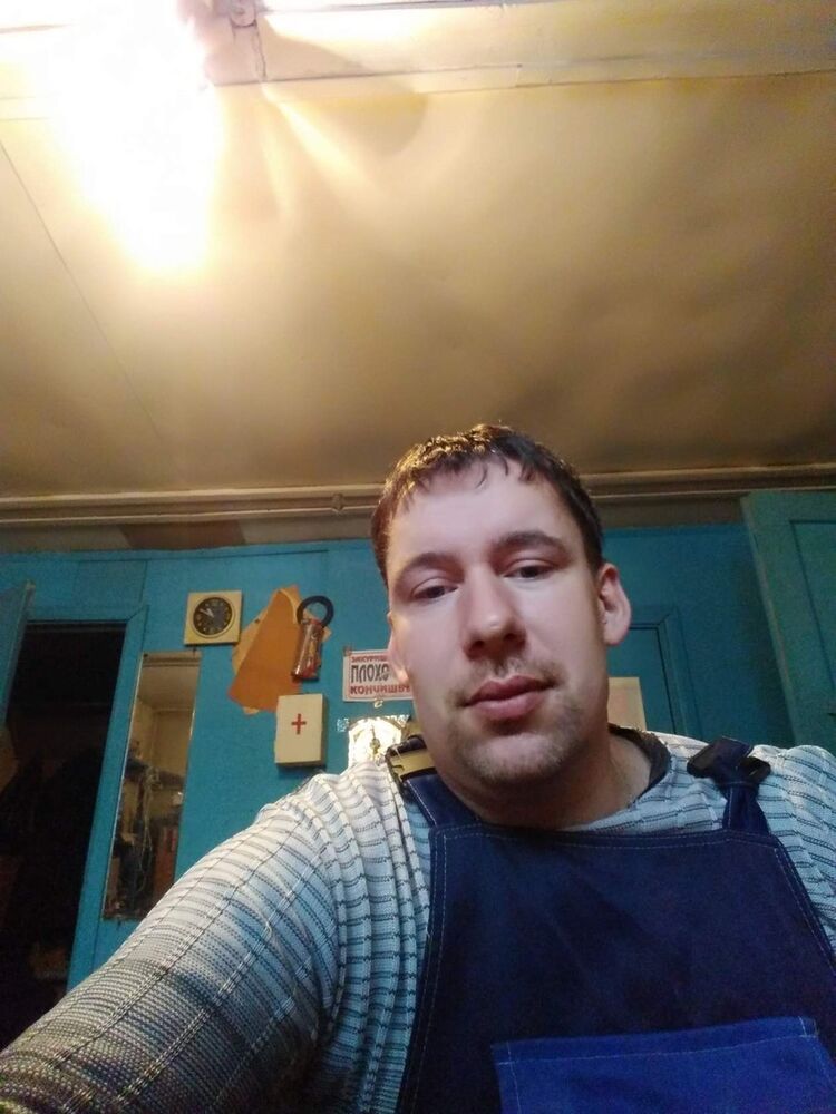  ,   Ը, 42 ,   ,   , c 