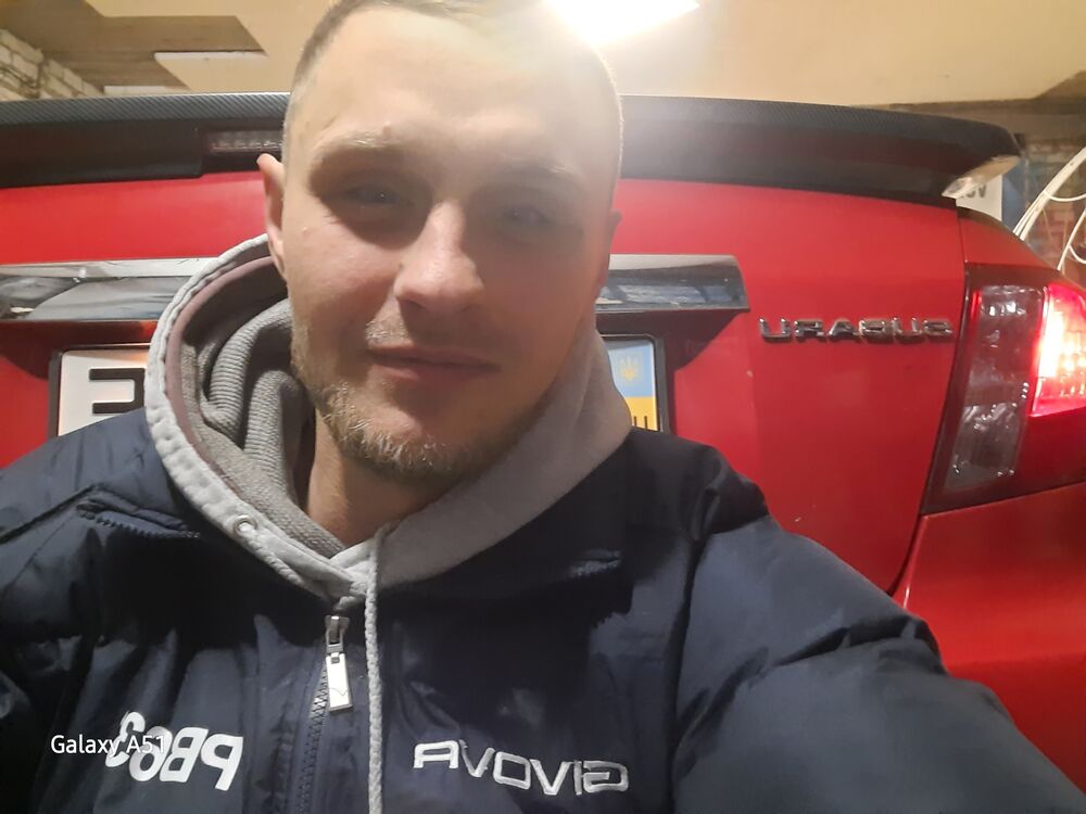  40161193  , 33 ,    