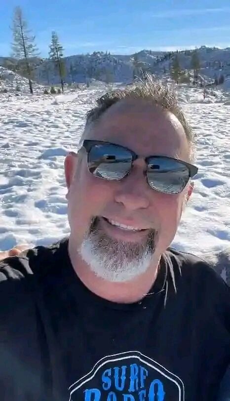  46417893  Bobby Snow, 62 ,    