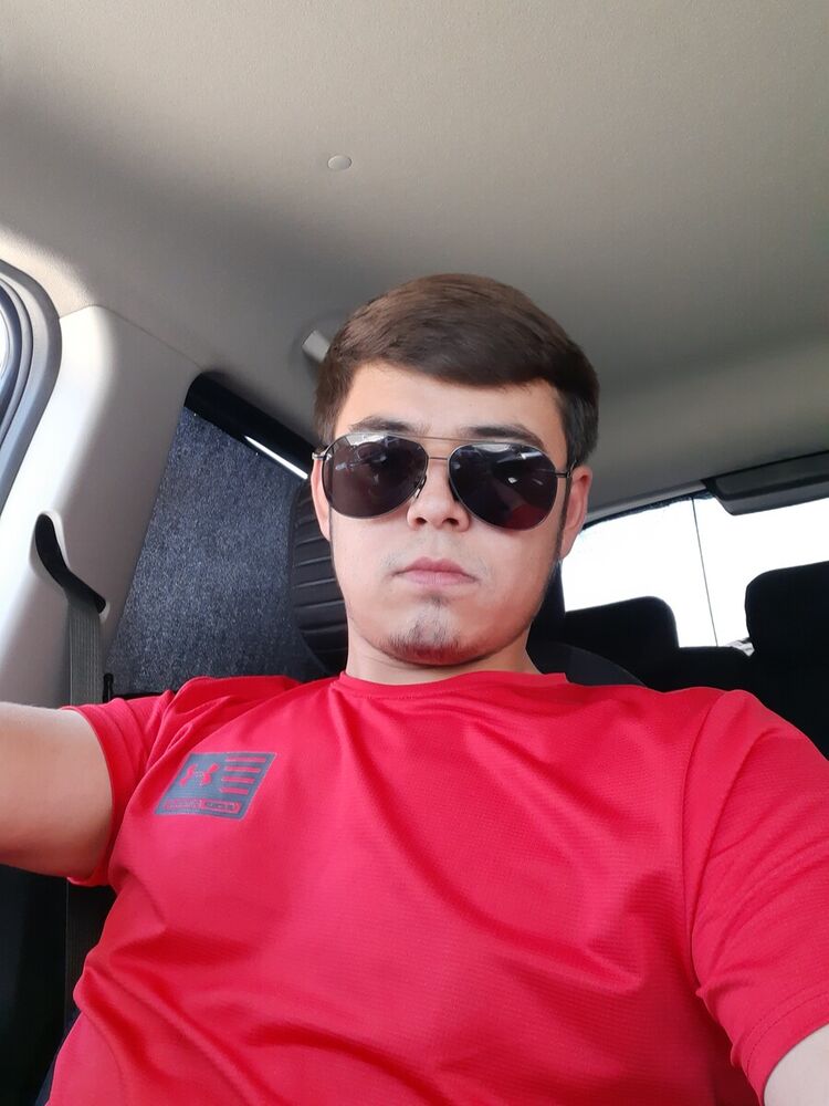  21266743  Bajon, 29 ,    