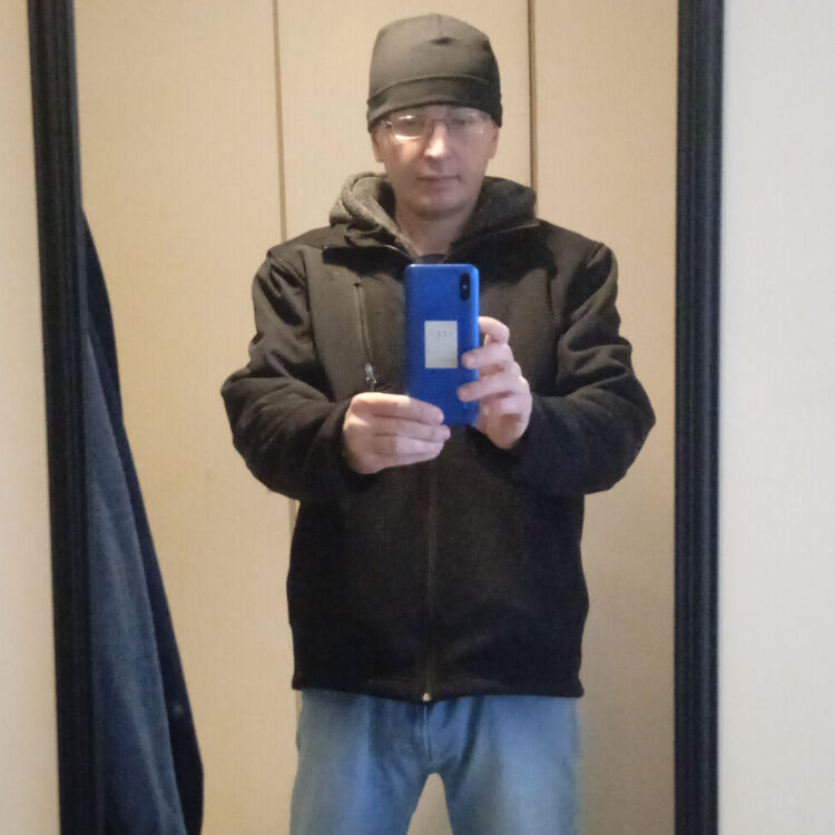  ,   Timo, 44 ,   ,   , c , 