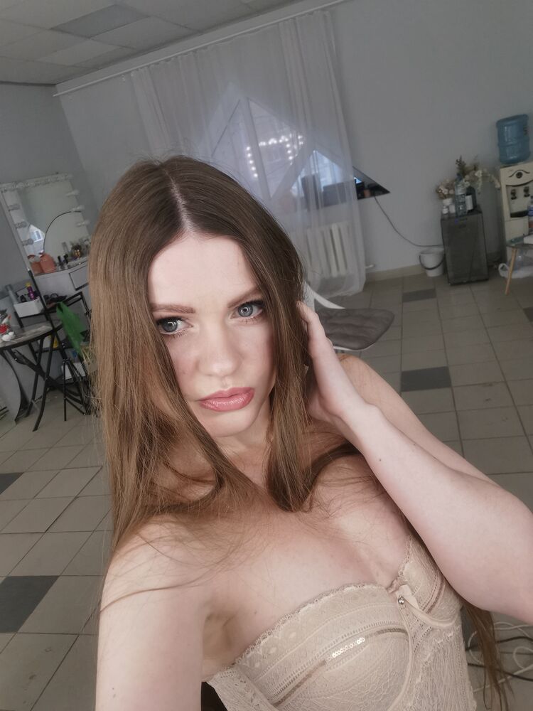 49528343  , 31 ,    