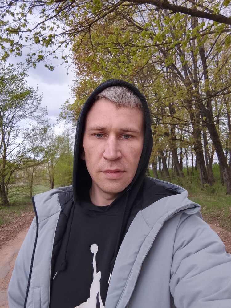  ,   Igor, 30 ,   ,   