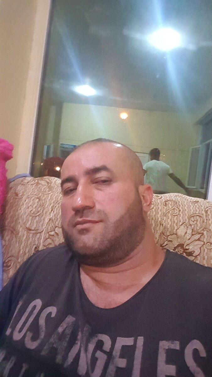  17275443  Ayaz, 43 ,    