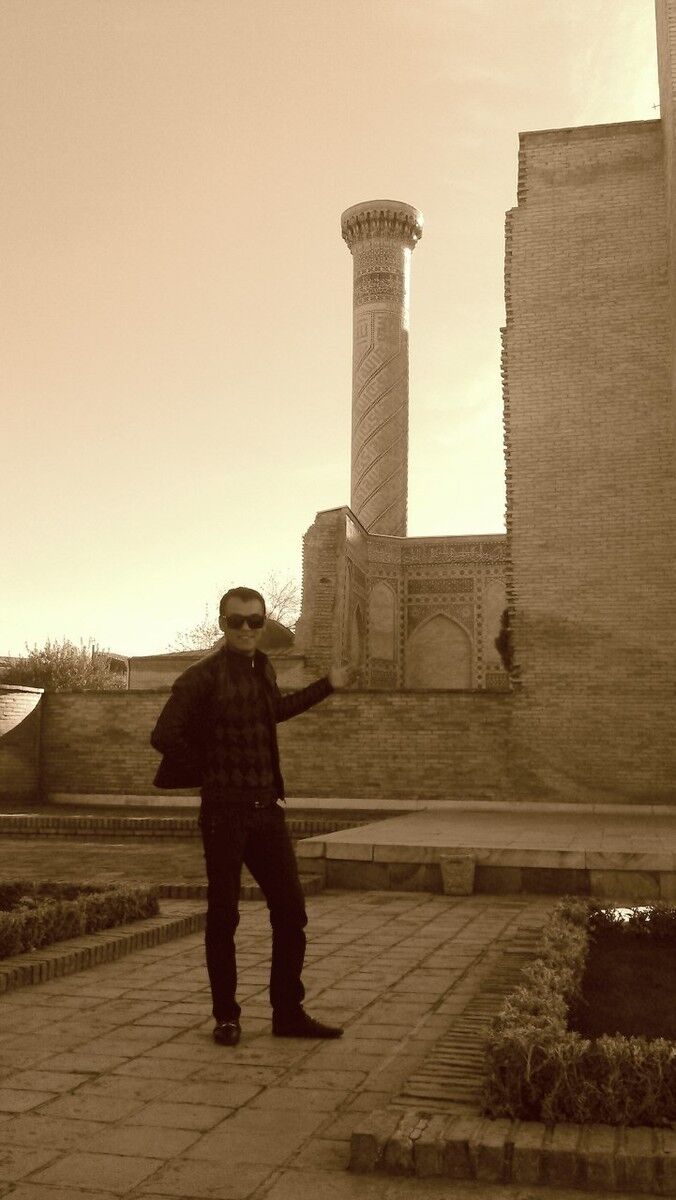  12501443  Tom, 33 ,    
