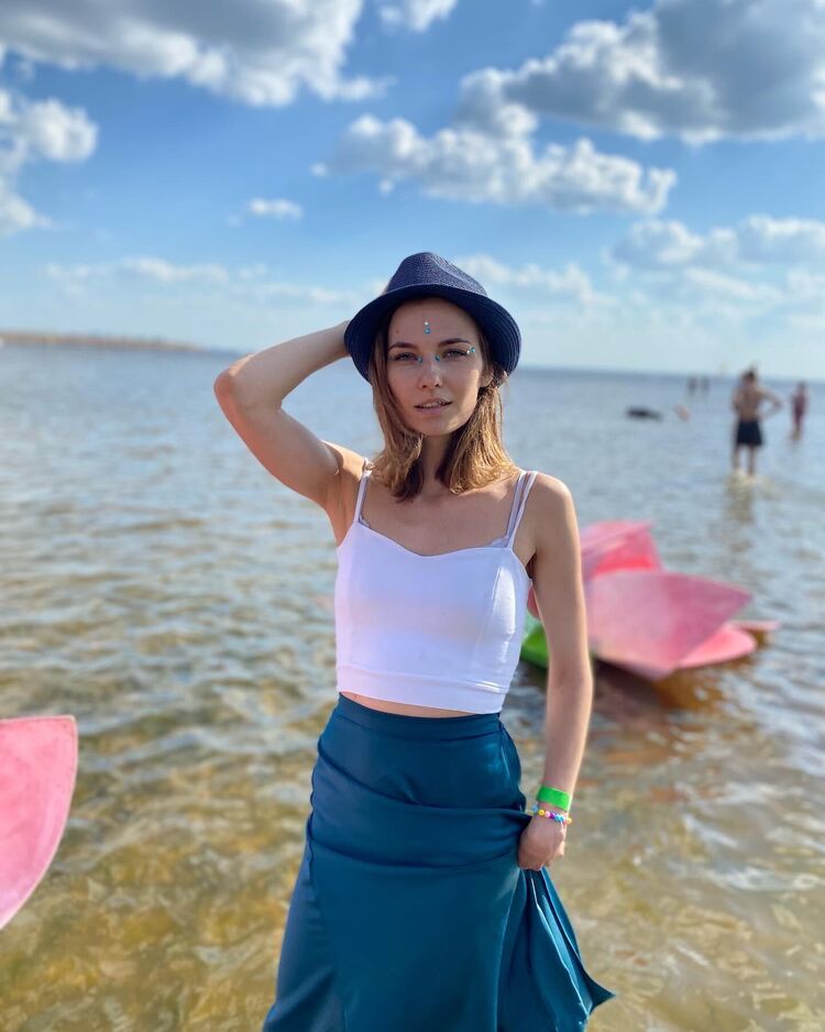  -,   , 28 ,  