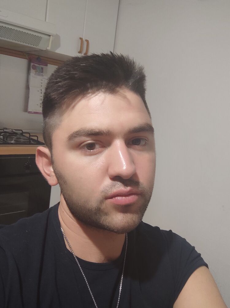 ���� 24377383 ������� Francesco, 33 ����, ���� ���������� � ��������