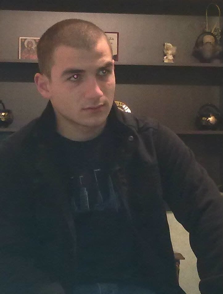  6377703  Gaga, 30 ,    