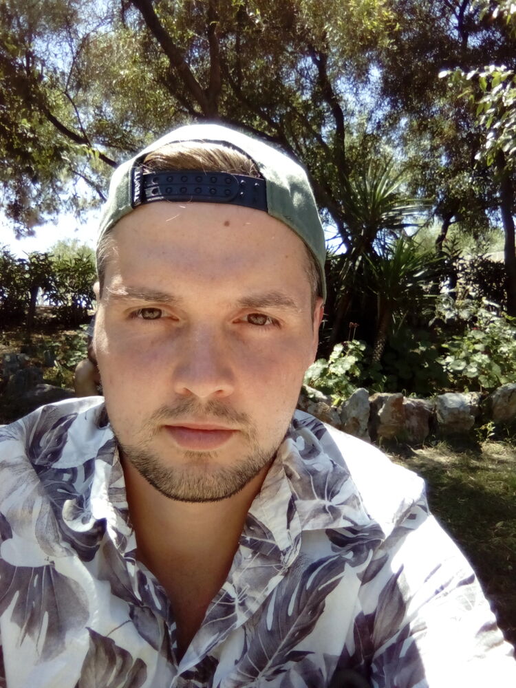 38622373  Alexey, 34 ,    