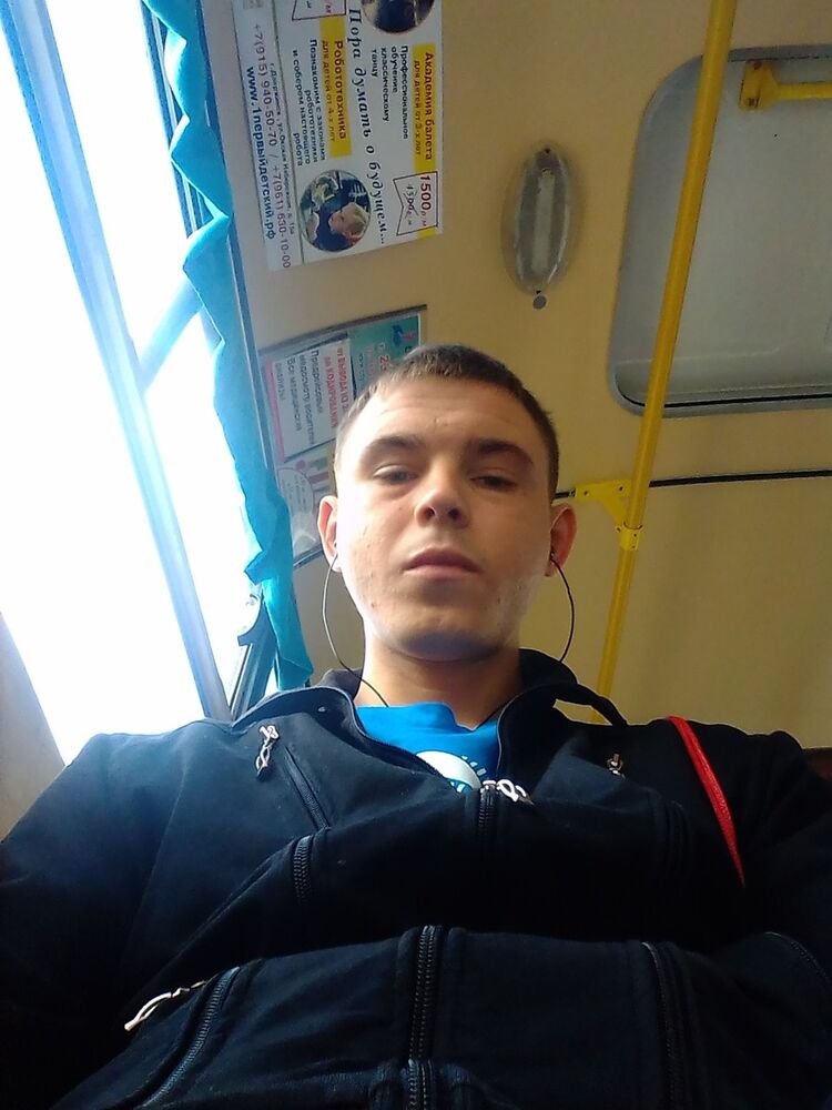  19620173  Viktor, 29 ,    