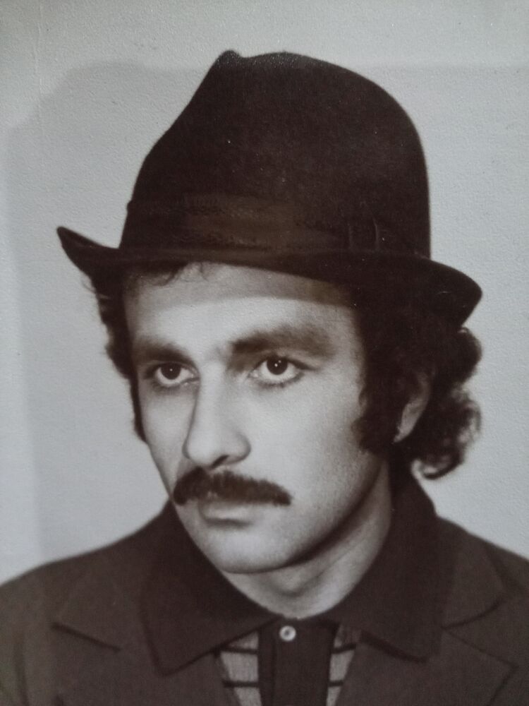 ,   , 52 ,   ,   