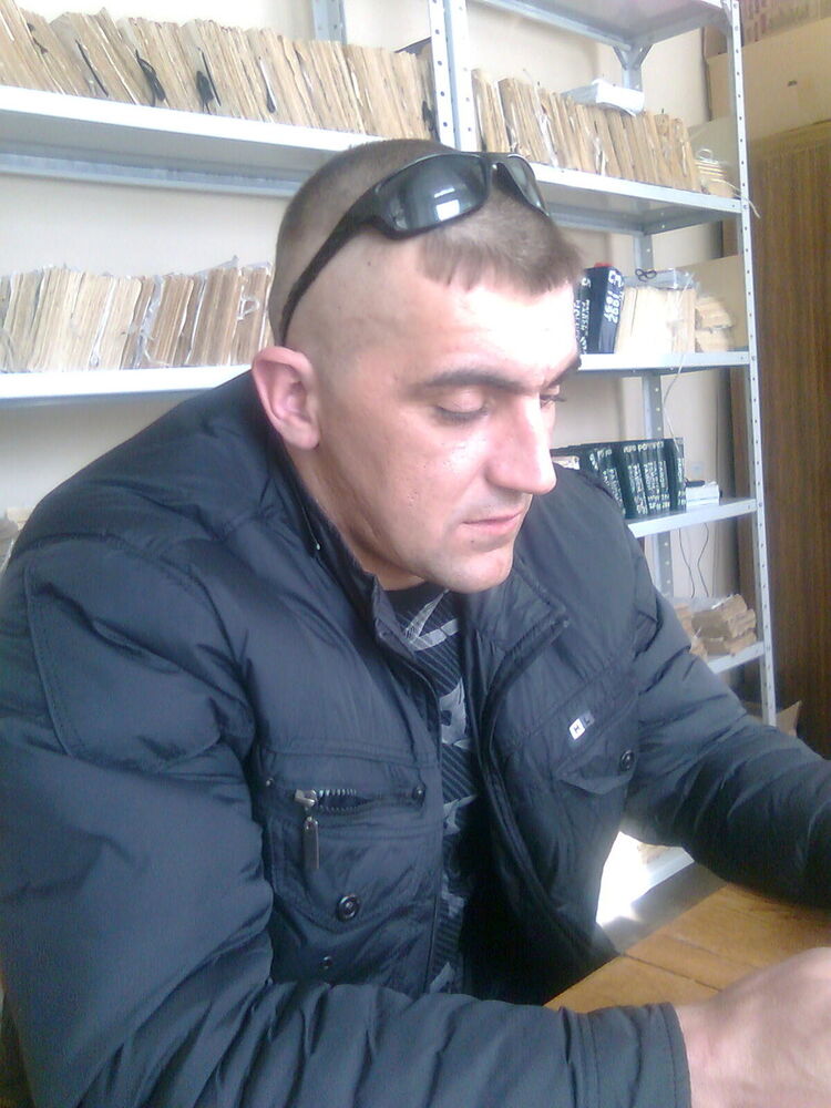  ,   Andrei, 42 ,   ,   , c 