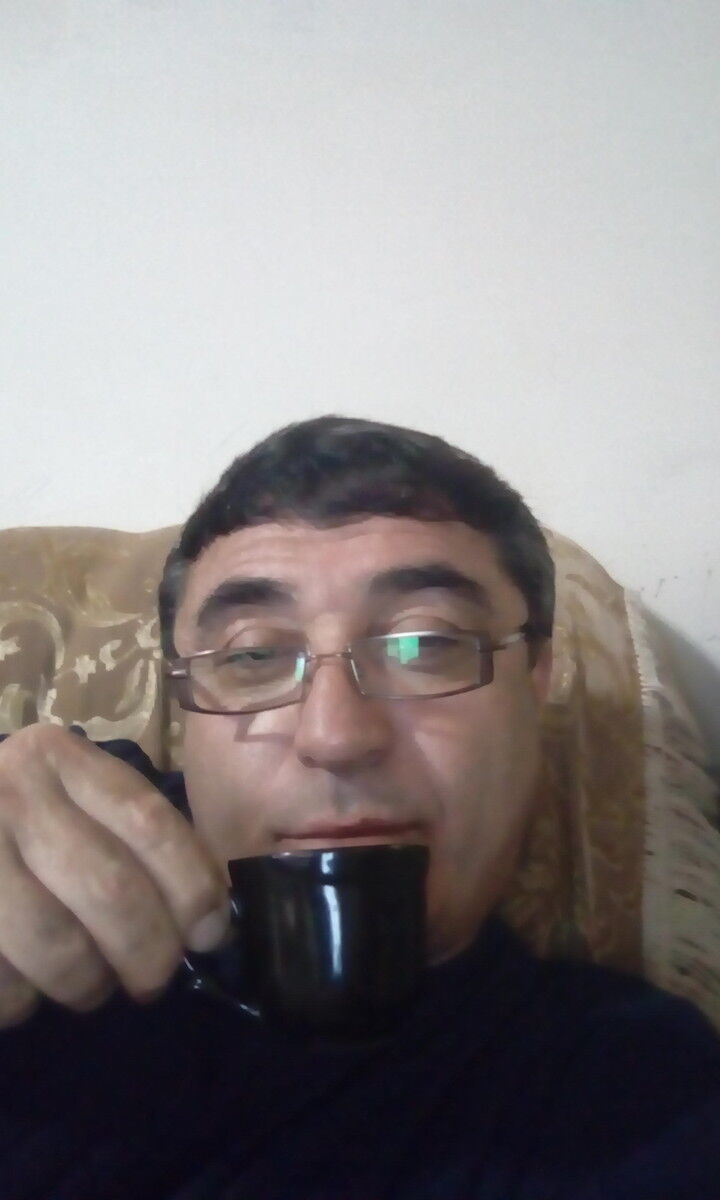  11968013  Armen, 58 ,    