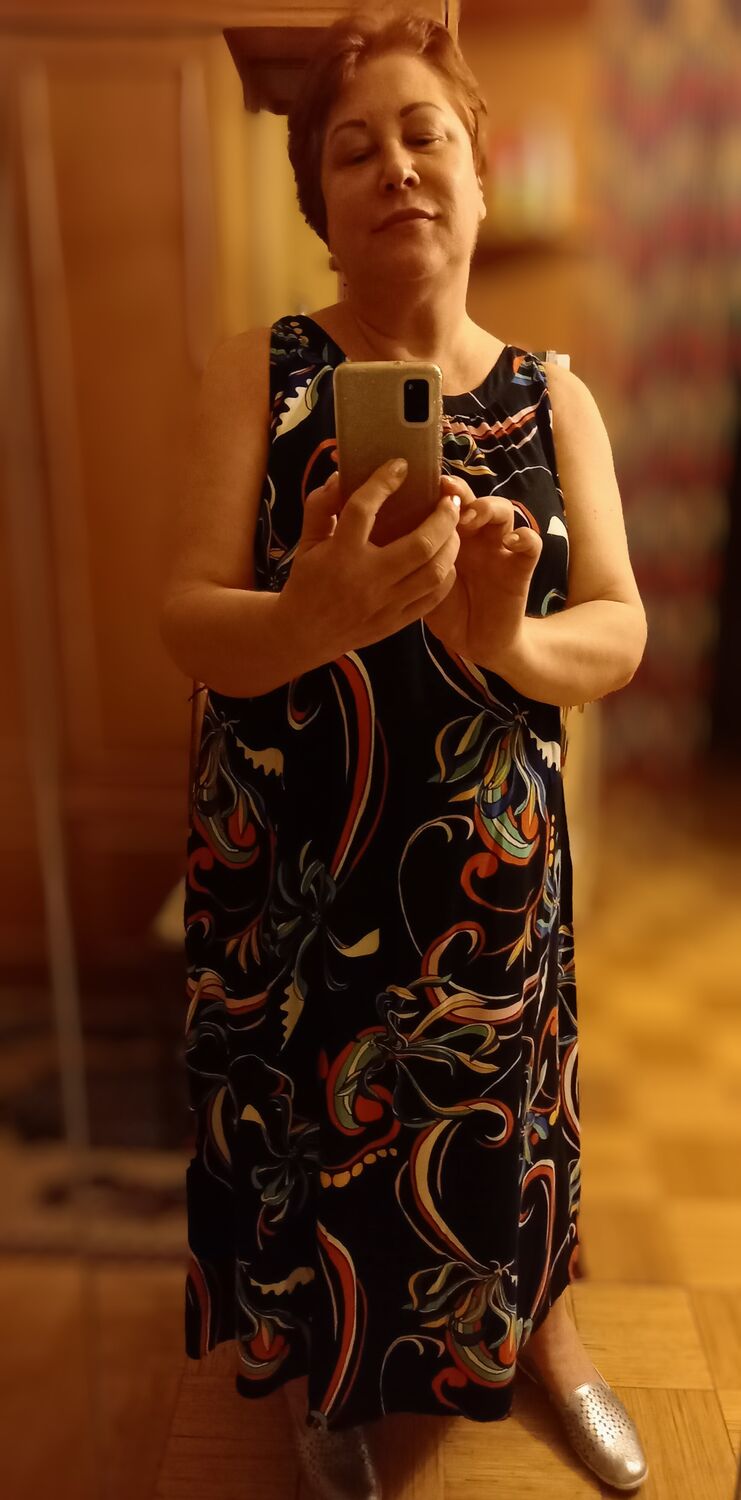  ,   Viktorija, 55 ,   , 