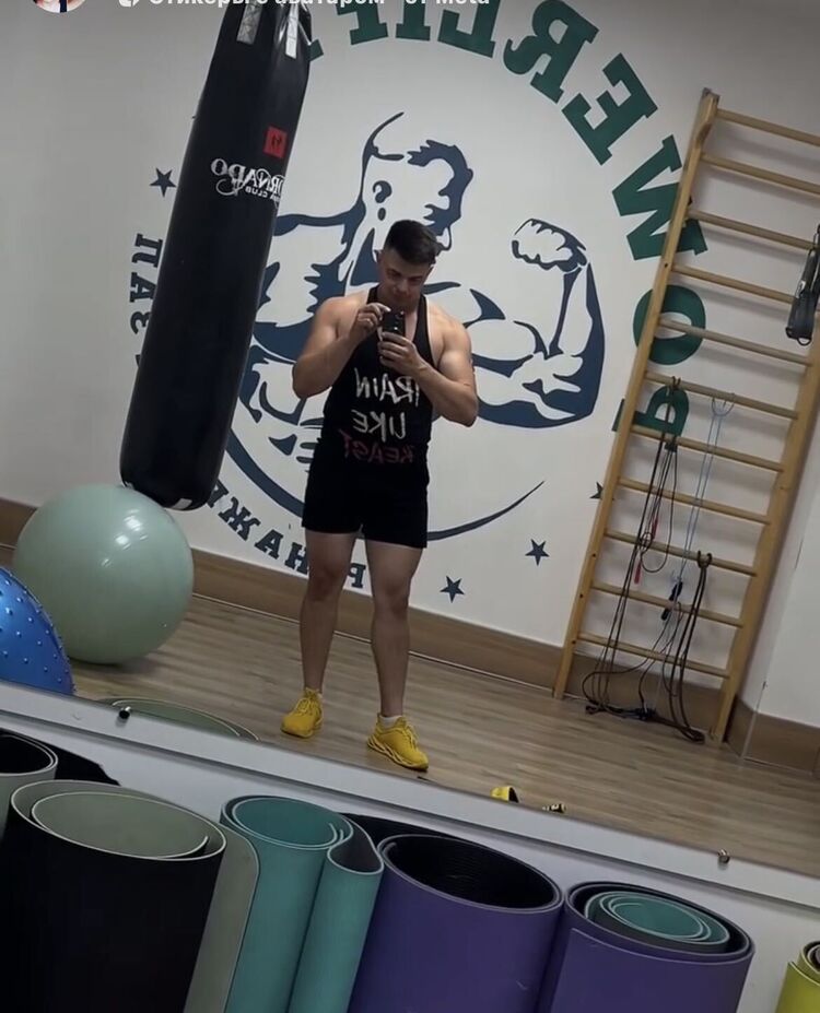  47023793  , 32 ,    