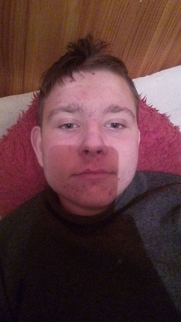  31748693  , 21 ,    