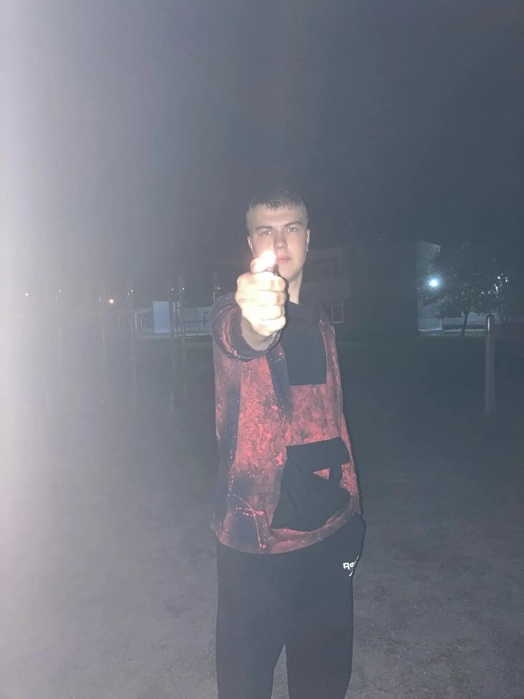  33348353  , 20 ,    