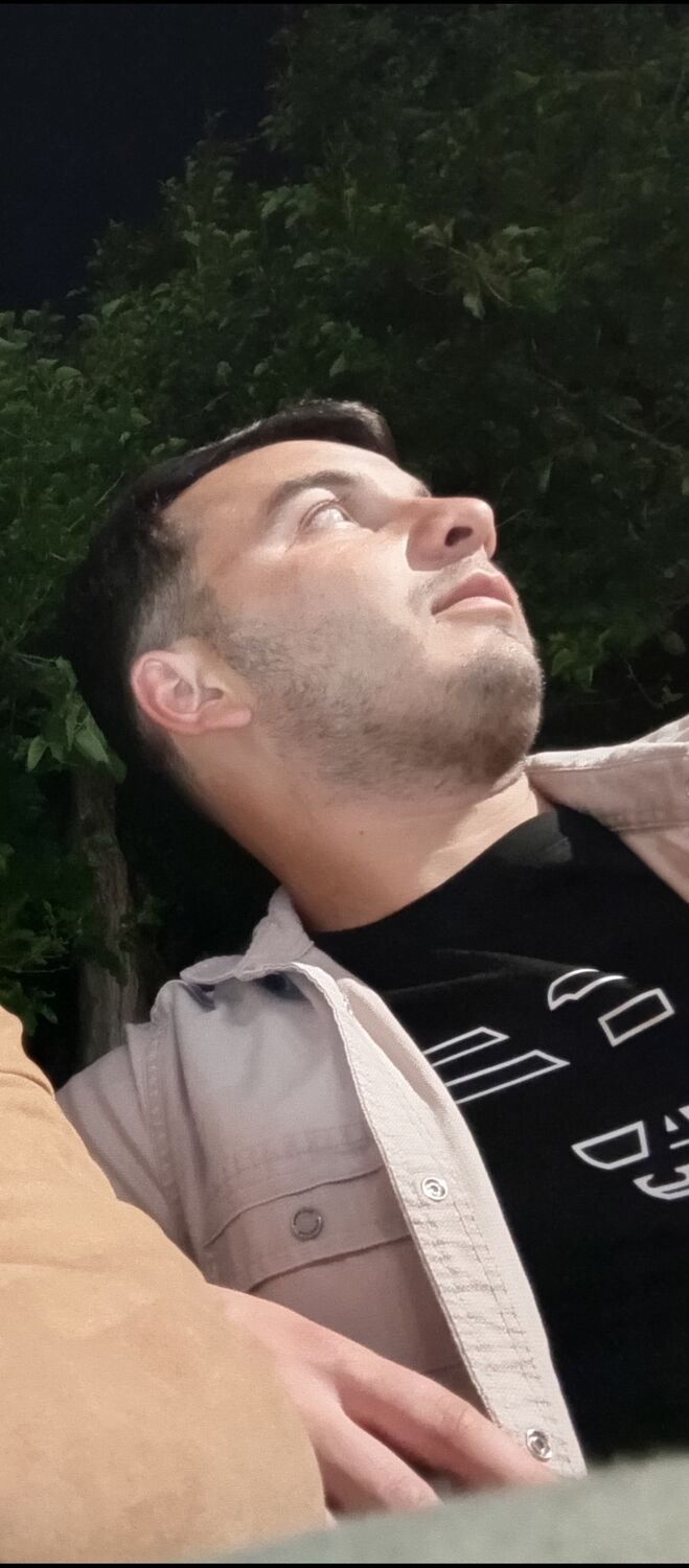  53527763  , 23 ,    
