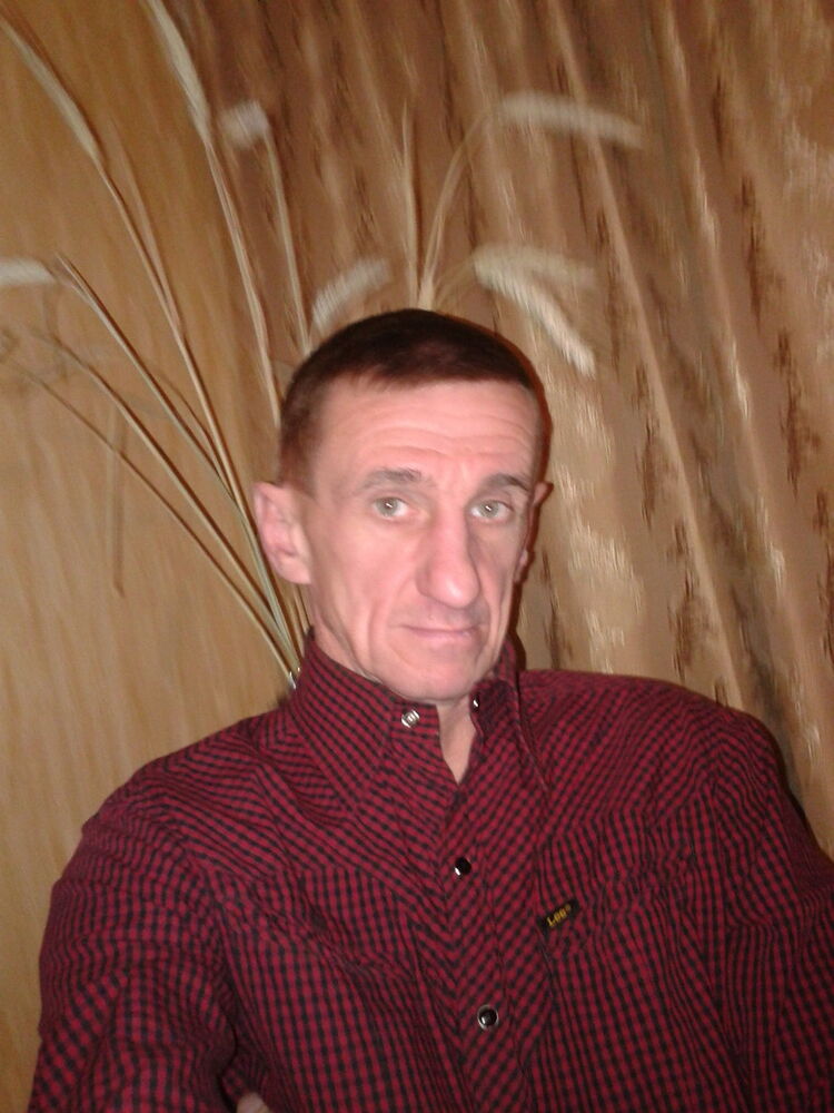  9193293  Oleg, 59 ,     
