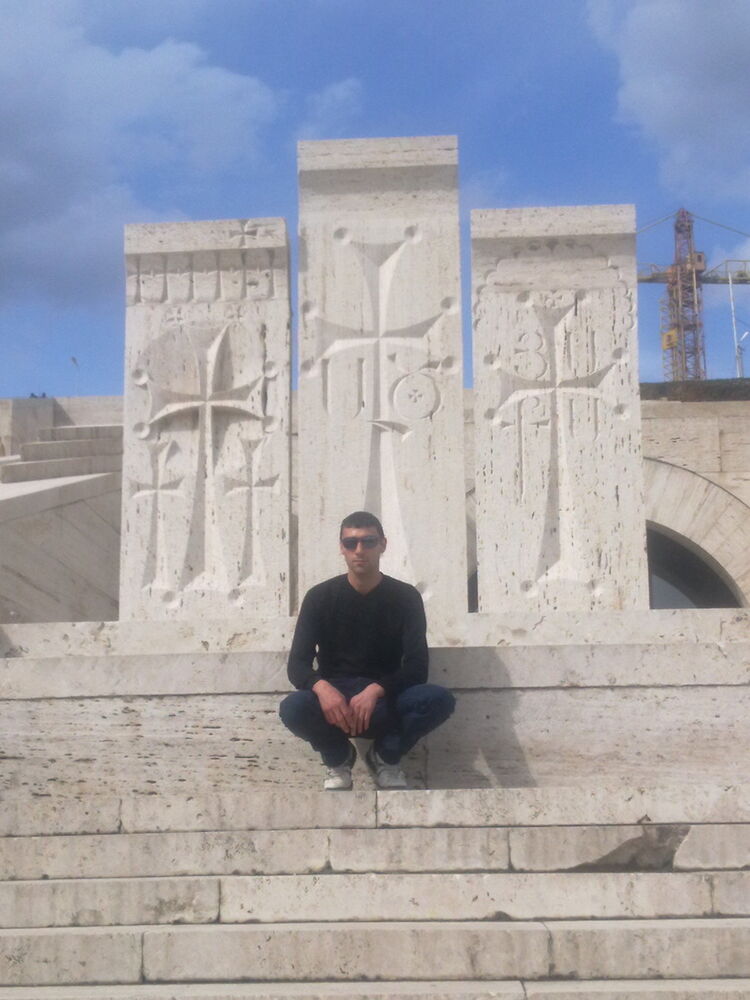  5028093  Arman, 35 ,    