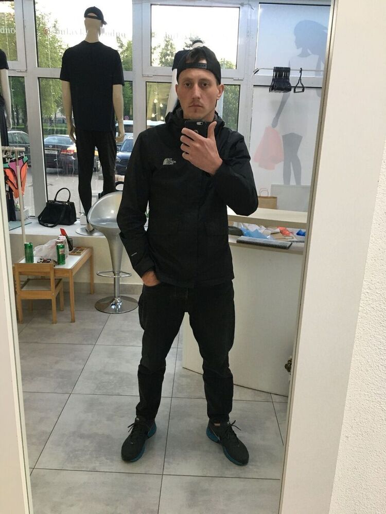  34513673  Oleg, 29 ,    