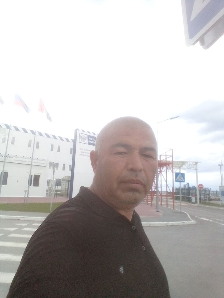  44430773  Rasuljon, 49 ,    