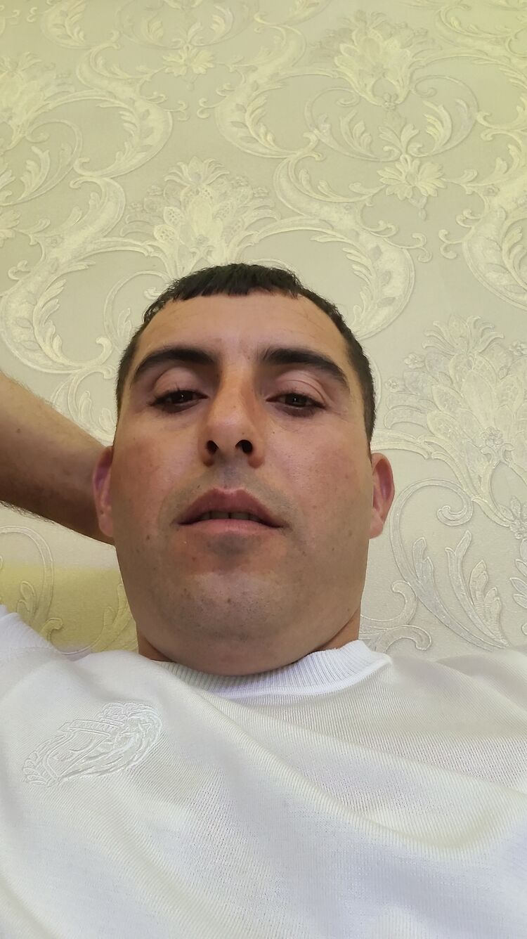  40339303  , 34 ,    
