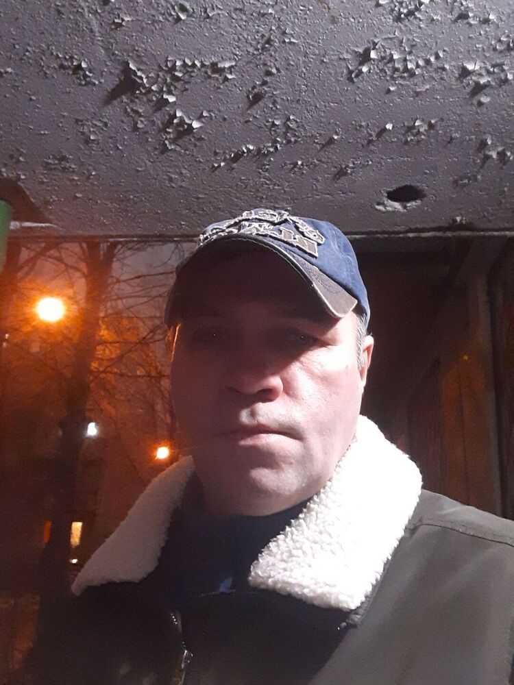  31556493  Dmitry, 50 ,    