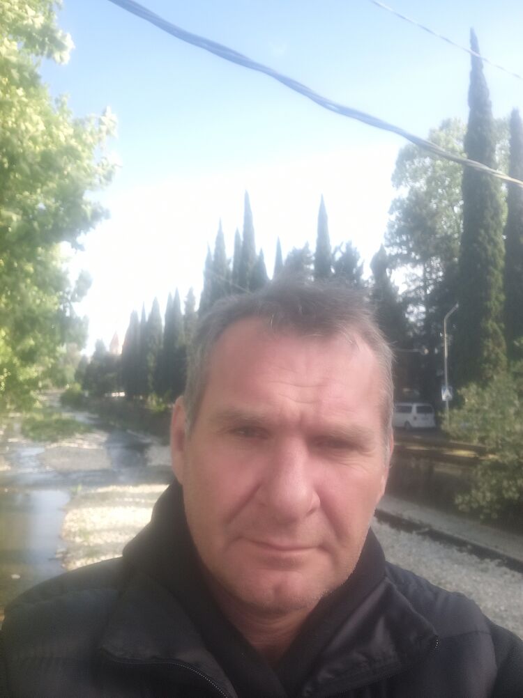  43051703  , 46 ,    