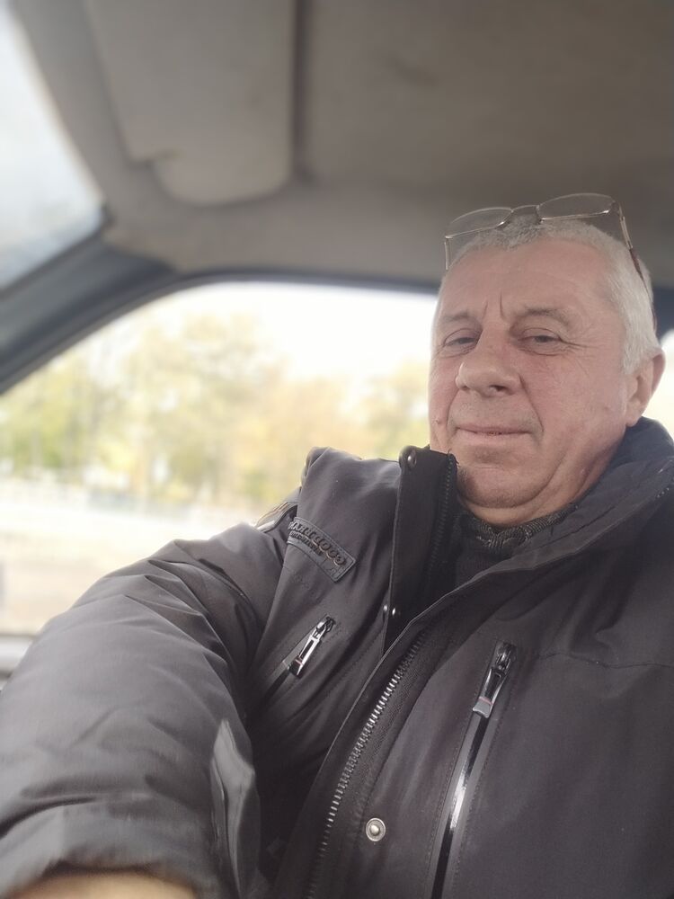  ,   Valera, 58 ,   c 