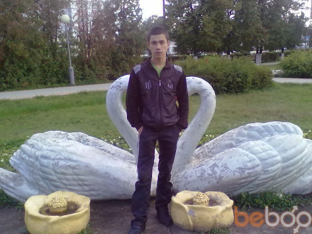  ,   Sergei, 40 ,   