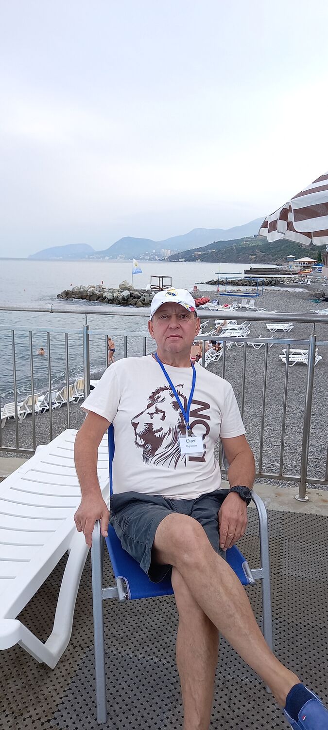  44953543  Oleg, 57 ,    