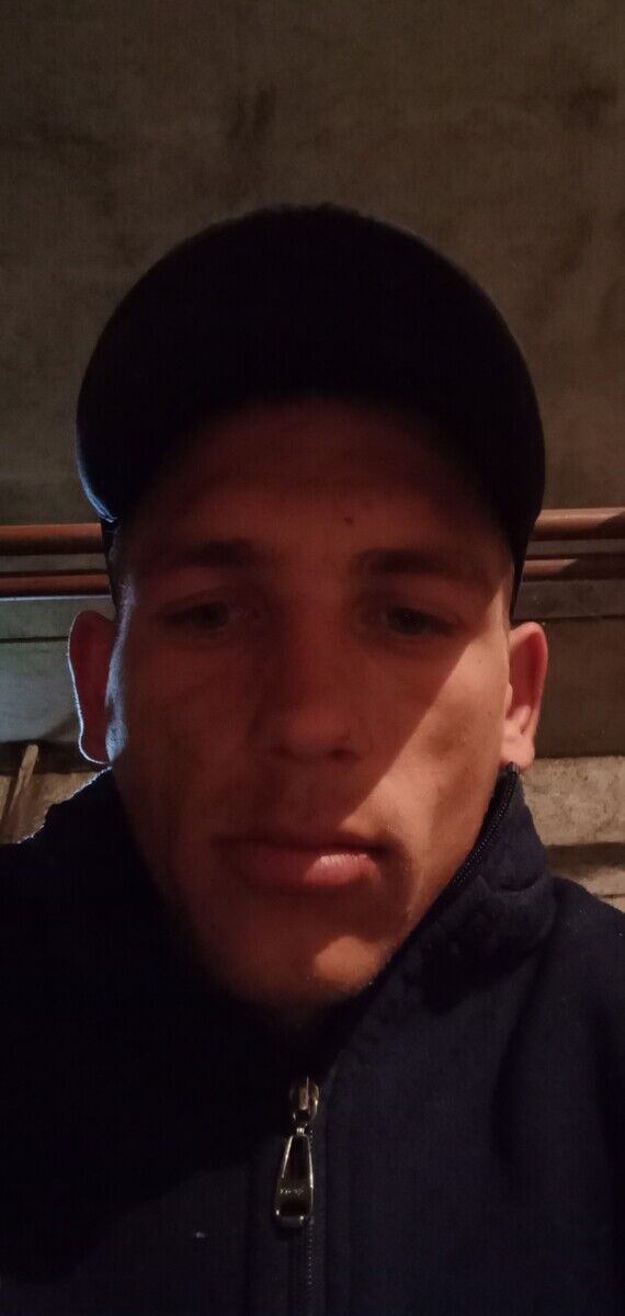  21152533  , 32 ,    