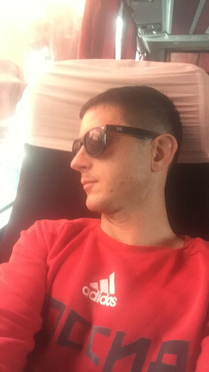  31063133  , 37 ,    