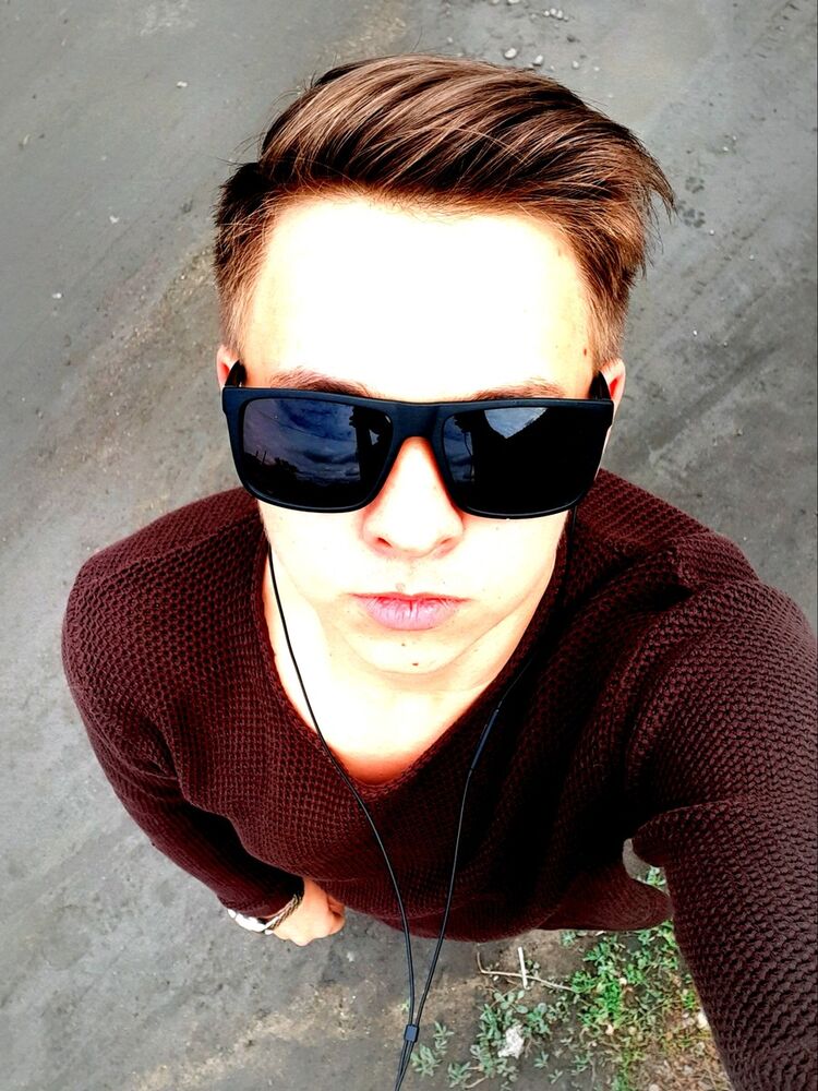 ���� 16887683 ����� Denis, 25 ���, ���� ���������� � �����