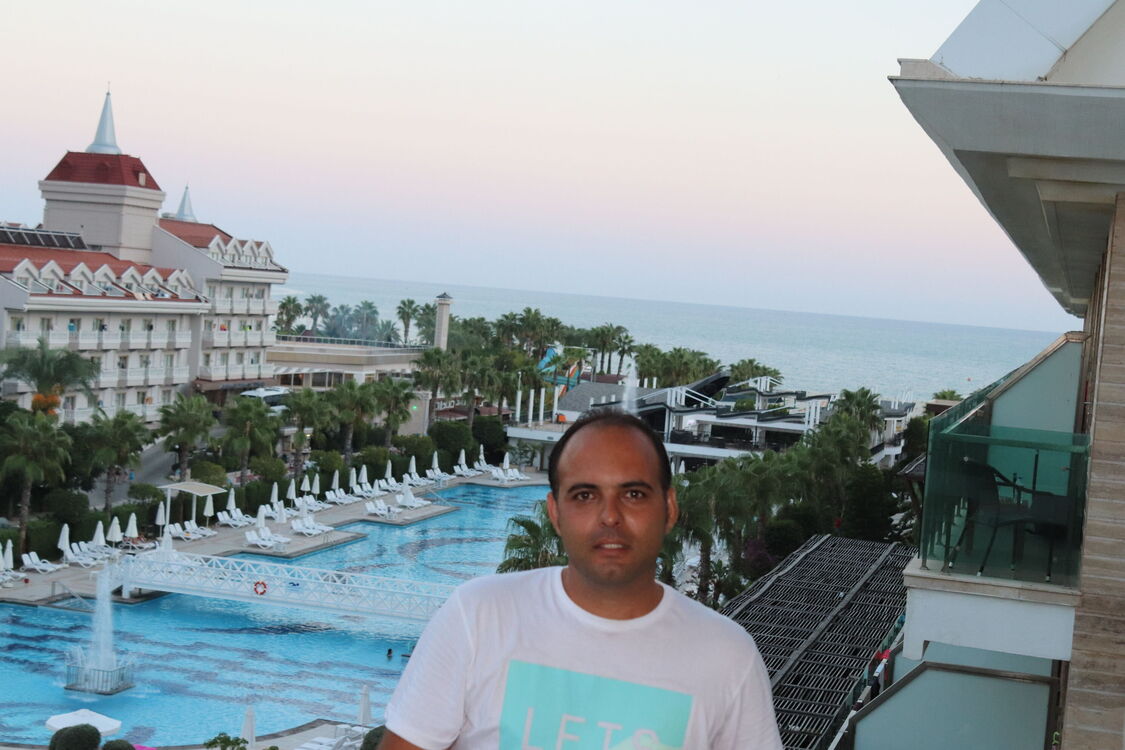  ,   ARASH, 40 ,   ,   , c 